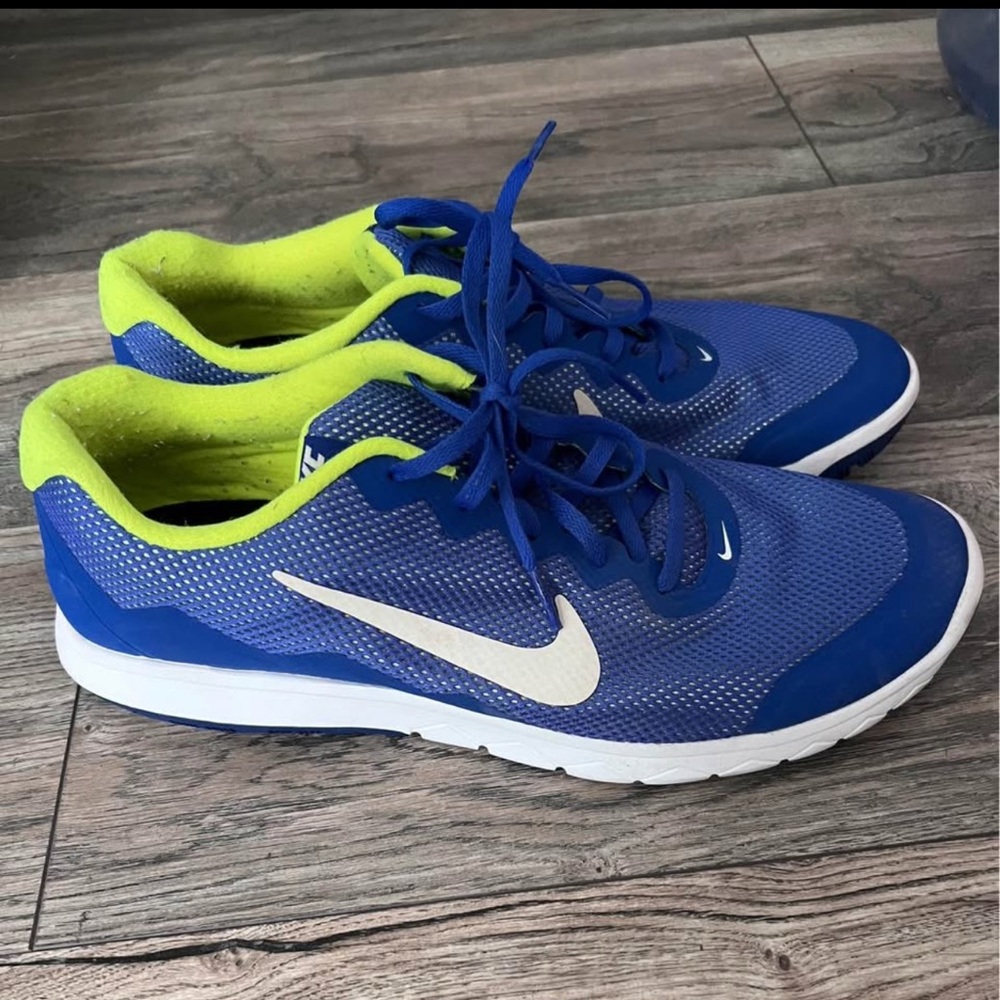 Nike Flex Experience RN 4 Blue and Neon Green Sneakers